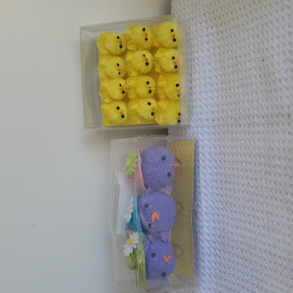 ASSORTED EASTER DECOR CHICKS